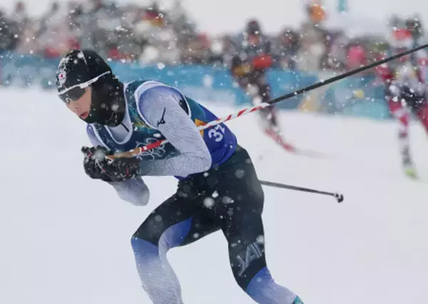 力走する山本涼　五輪
