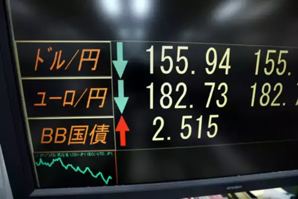 円急伸、一時１５５円台後半＝政府・日銀の介入警戒―アジア市場