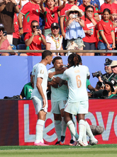祝福されるエムバペ　Ｗ杯サッカー