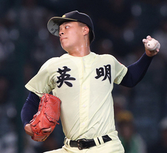 冨岡の力投　高校野球