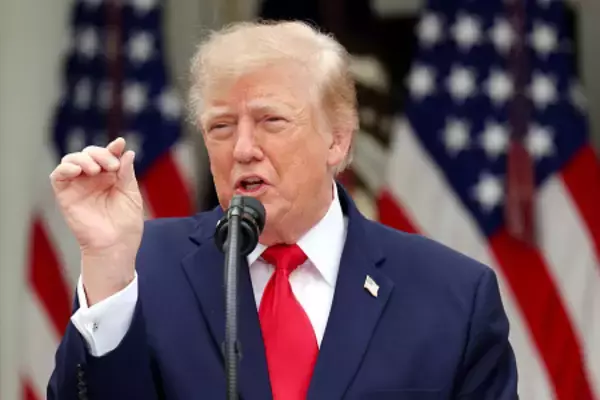 トランプ氏、中ロと核軍縮協議