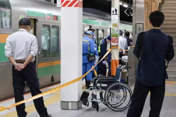 東海道線車内でスプレー噴射か＝威力業務妨害容疑で１６歳少年逮捕―神奈川県警