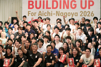 日本選手団が「チームビルディング」