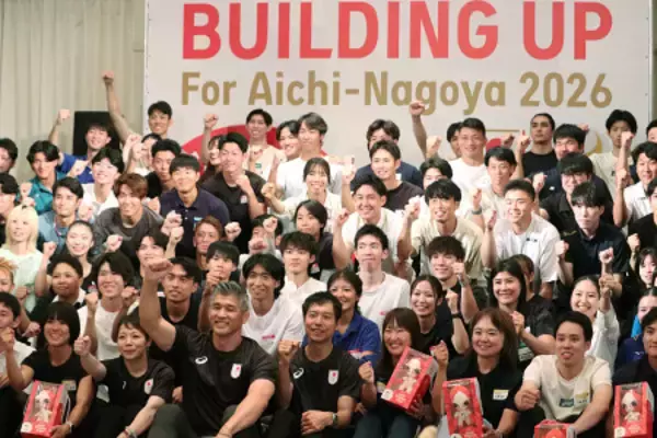 日本選手団が「チームビルディング」