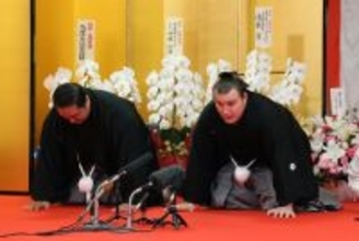 安青錦が大関昇進