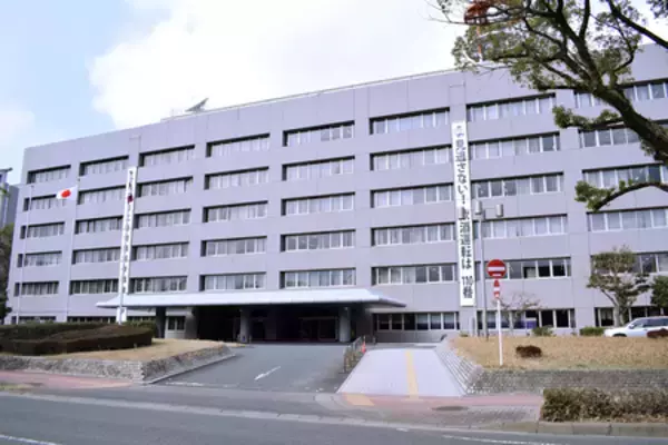 女性への殺人未遂容疑で男再逮捕＝福岡２人刺傷―県警