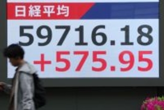 東京株、史上最高値を更新＝ハイテク株に買い継続