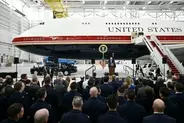新大統領専用機お披露目