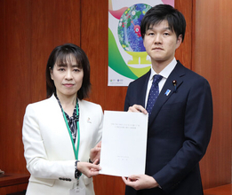 カキ大量死「来週対策出す」＝広島知事が支援要望―鈴木農水相