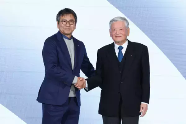 野々村チェアマンと川淵氏　Ｊリーグ