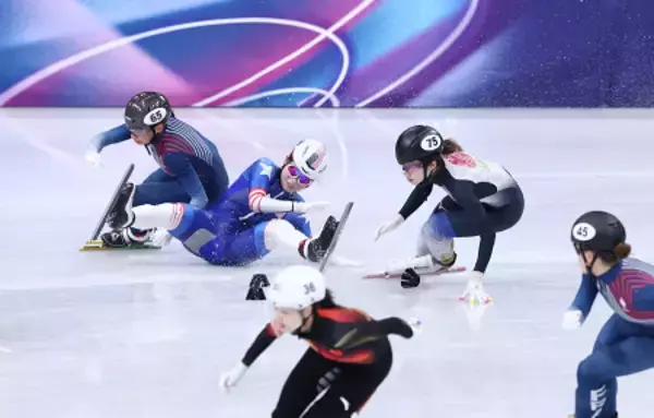 滑走する渡辺　五輪