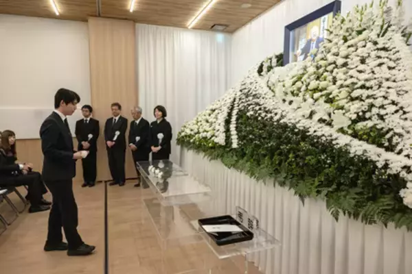 「ひふみん」功績に感謝＝加藤一二三さんお別れの会