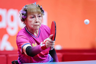 １次リーグでプレーする別所