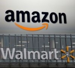 米アマゾンの年間売上高、世界首位に