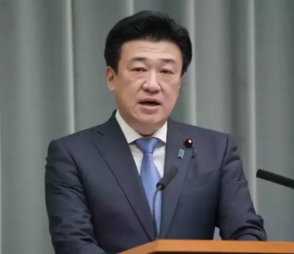 カタールから邦人２０８人退避