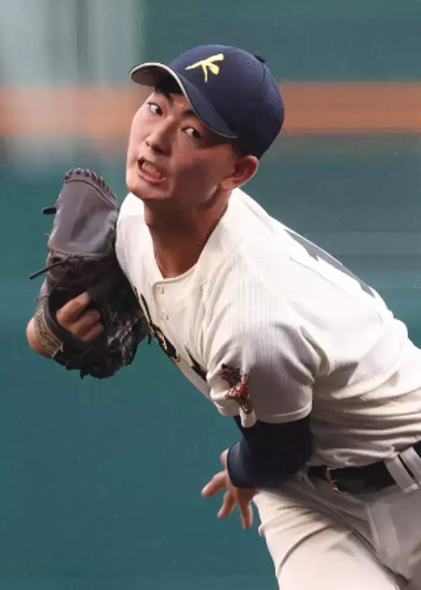 神村学園先発の松永　高校野球