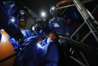 新潟知事が柏崎刈羽原発視察