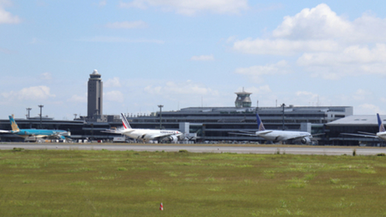 成田新滑走路、２９年３月供用断念＝用地取得難航で強制収用検討―空港会社