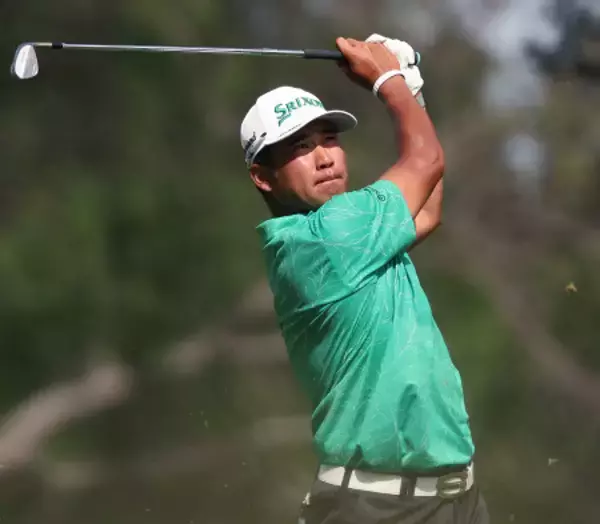 松山、５位で最終日へ　米男子ゴルフ