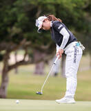 「ぶれない佐久間＝隙なし、Ｖへ前進―ダイキン女子ゴルフ」の画像1