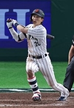 周東の３ラン　野球