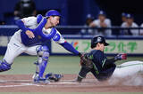 「生還する内山　プロ野球」の画像1
