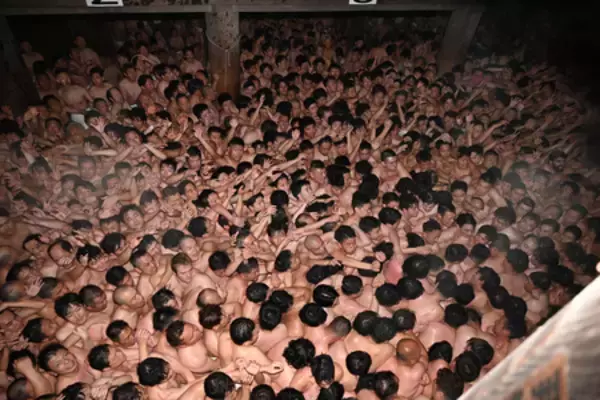 裸祭り、争奪戦の中止決定＝主催団体、死亡事故受け―岡山