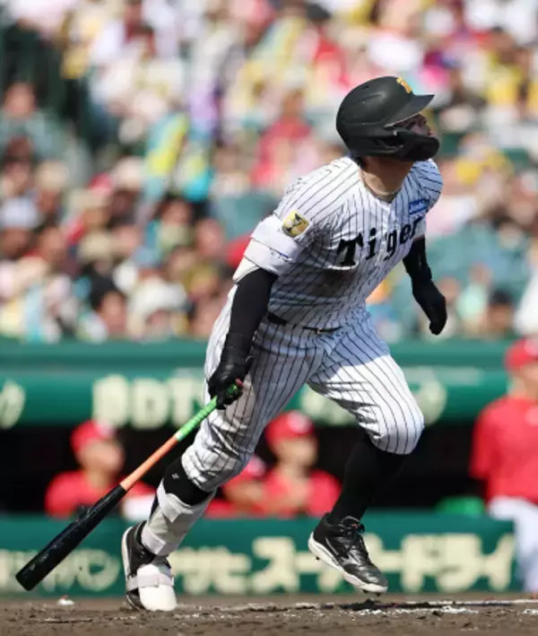佐藤のソロ　プロ野球