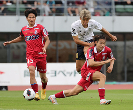 大迫の先制ゴール　Ｊリーグ