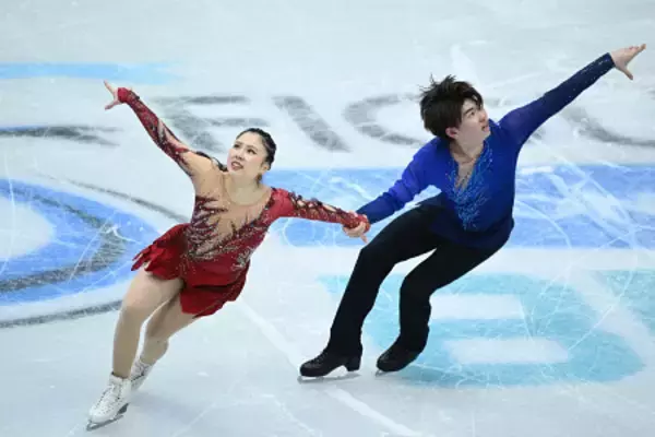 吉田、森田組は７位　フィギュア