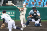 「阪本の先制適時二塁打　高校野球」の画像1