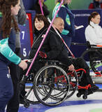 「車いすカーリング、日本は初戦黒星」の画像1