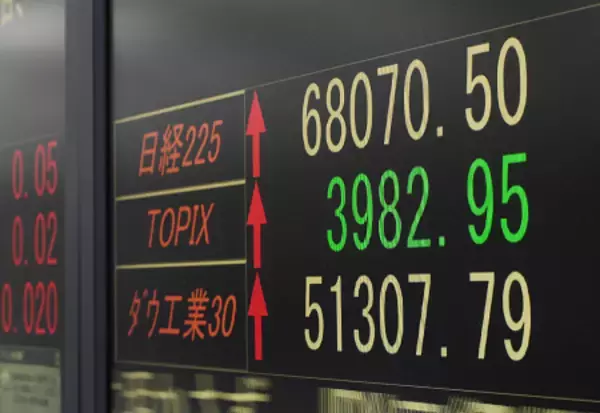東京株、初の６万８０００円台