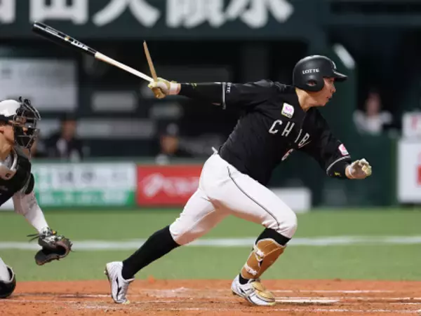 寺地の適時打　プロ野球
