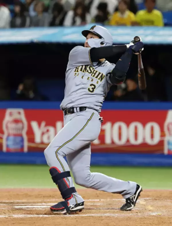 大山のソロ　プロ野球