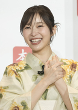 浴衣姿で登壇した指原莉乃さん