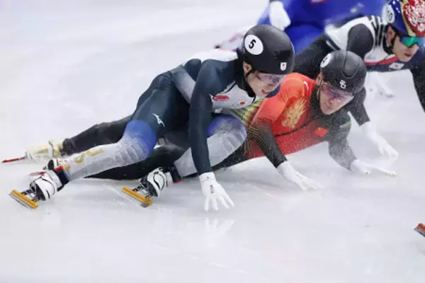 中国選手と接触する宮田　五輪