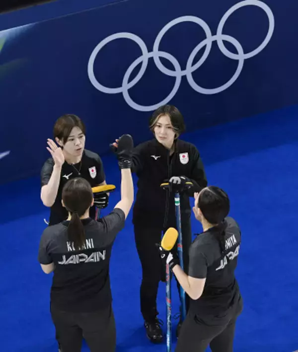 喜ぶ小野寺ら　五輪