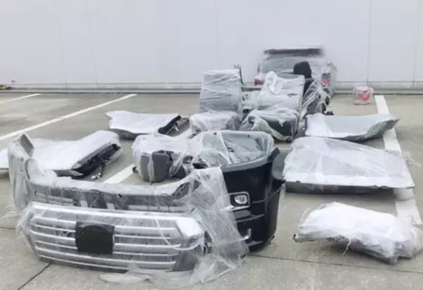 コンテナから発見の盗難車保管容疑＝アフガニスタン人の男３人逮捕―警視庁