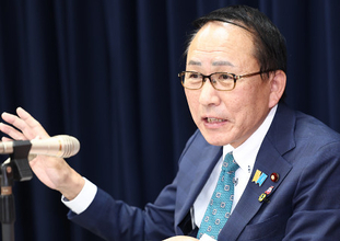 葉梨沖縄・北方担当相インタビュー