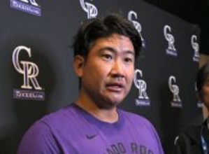 取材に応じる菅野　大リーグ