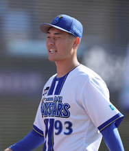 悔しげな庄司　プロ野球
