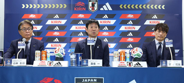 記者会見する森保監督ら　Ｗ杯サッカー
