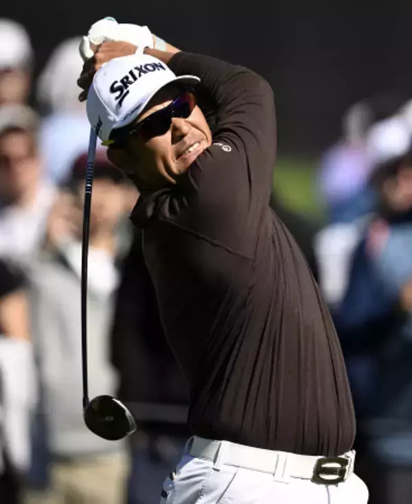 松山、３２位で最終ラウンドへ