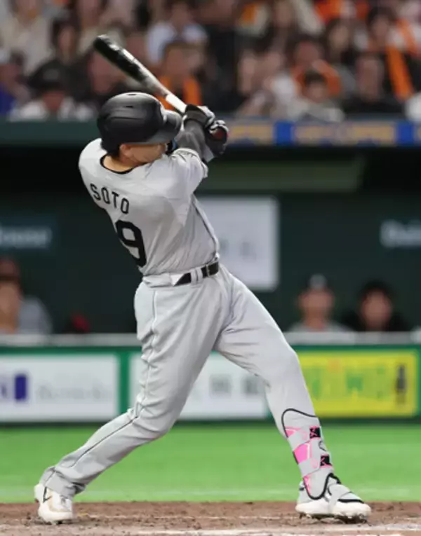 ソトが２００本塁打＝プロ野球・ロッテ