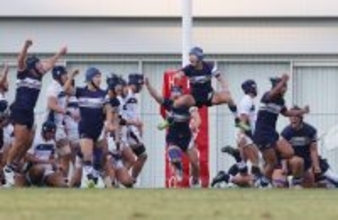 決勝は桐蔭学園と京都成章