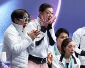 喜ぶ坂本ら　五輪