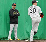 「球春到来、一斉にキャンプイン＝ＷＢＣ代表は早めの調整―プロ野球」の画像1