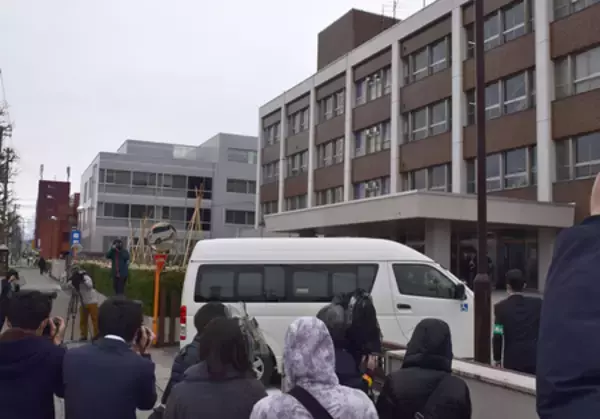 交番襲撃、元自衛官また黙秘＝弁護側、強殺否定し心神耗弱主張―富山地裁差し戻し審