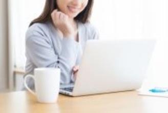 副業を始めて1年、やめる人と続く人。その差を生む「最初の設計」